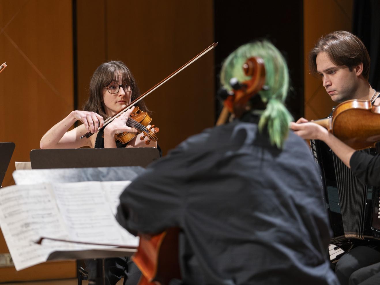 Kammermusikensemble spielt im Kleinen Saal